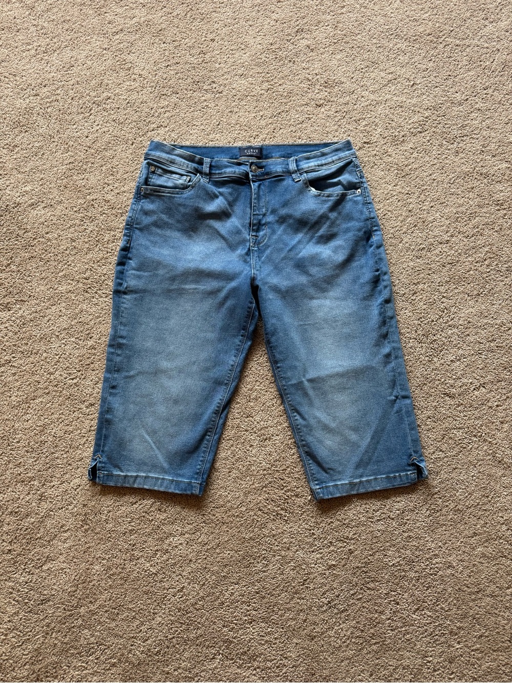 Curve Appeal 16/33 Capri Jeans Womens  Medium Wash Blue Cropped Summer Stretch
